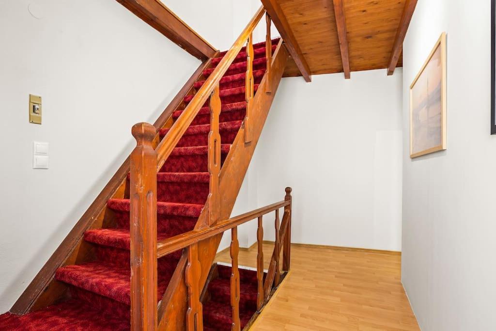 Rodon Maisonette Holiday home *